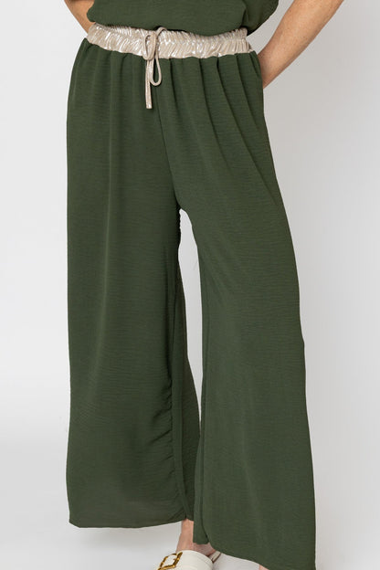 Casual Gold-Trimmed Loose-Fitting Set