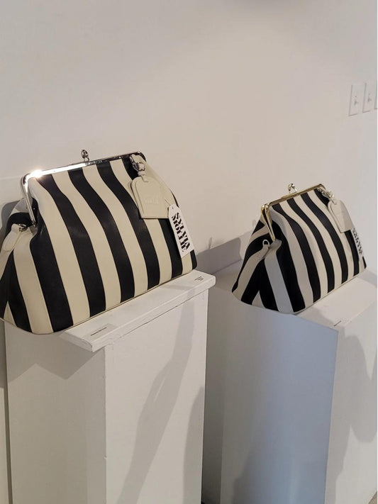 Leather Kisslock Frame Bag