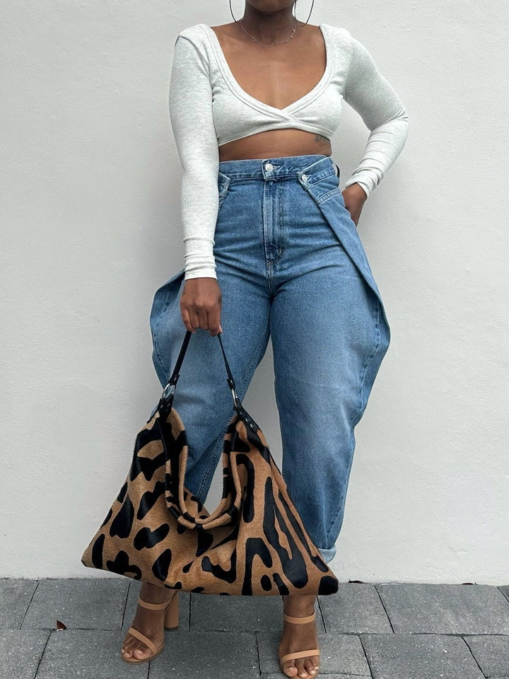 Round Wide-Leg Jeans