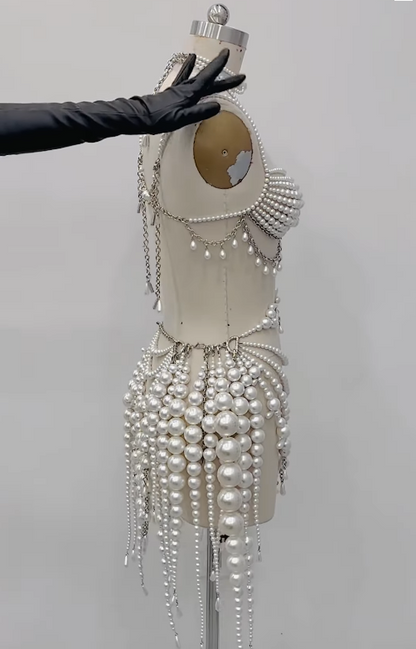 Demure Pearl Body Chain