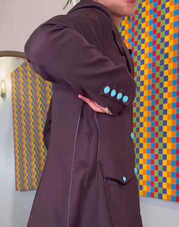 Adjusting Zipper Blazer