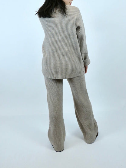 Knitted 2pc Set With Oblique Button
